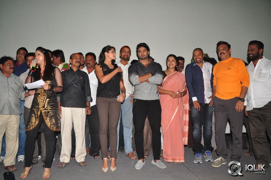 Aadu-Magadura-Bujji-Success-Meet